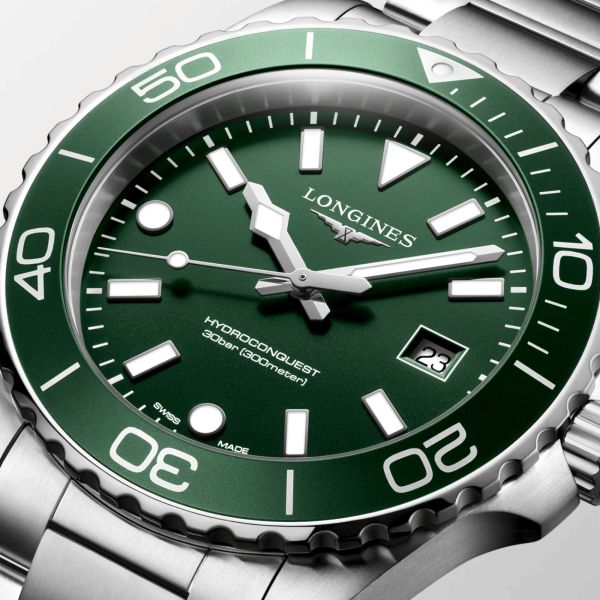 Montre Longines HydroConquest quartz cadran vert bracelet acier 42 mm