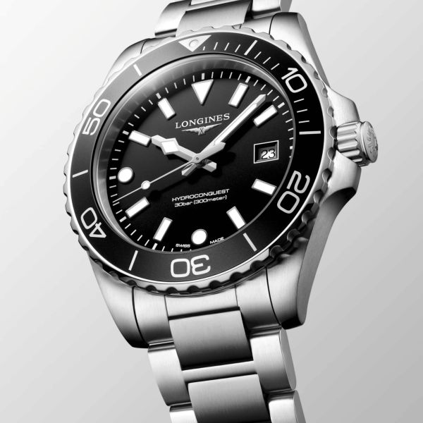 Montre Longines HydroConquest quartz cadran noir bracelet acier 42 mm