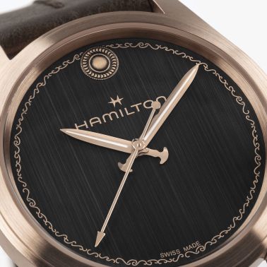 Montre Hamilton Khaki Field Auto The Odyssey automatique cadran noir bracelet cuir brun boîtier bronze 42 mm
