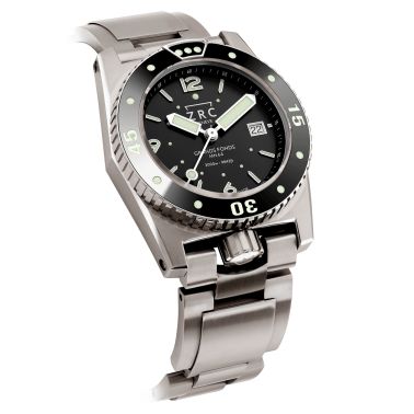 Montre ZRC GRANDS FONDS MN64 FULL Titane automatique cadran noir bracelet titane 41,5 mm