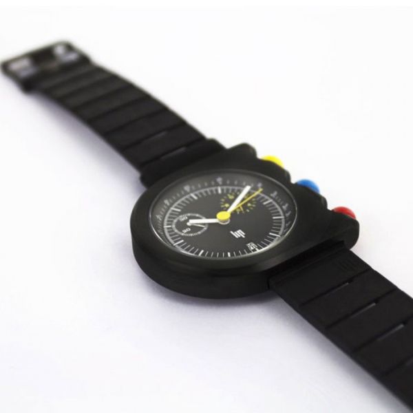 Montre Lip Mach 2000 Chronographe quartz cadran noir bracelet caoutchouc noir