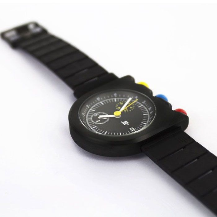 Montre Lip Mach 2000 Chronographe quartz cadran noir bracelet caoutchouc noir