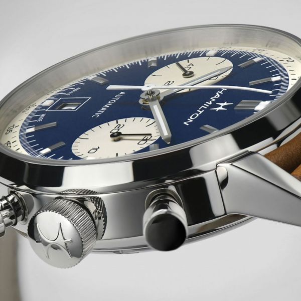 Montre Hamilton American Classic Intra-Matic Auto Chrono cadran bleu bracelet cuir brun 40 mm