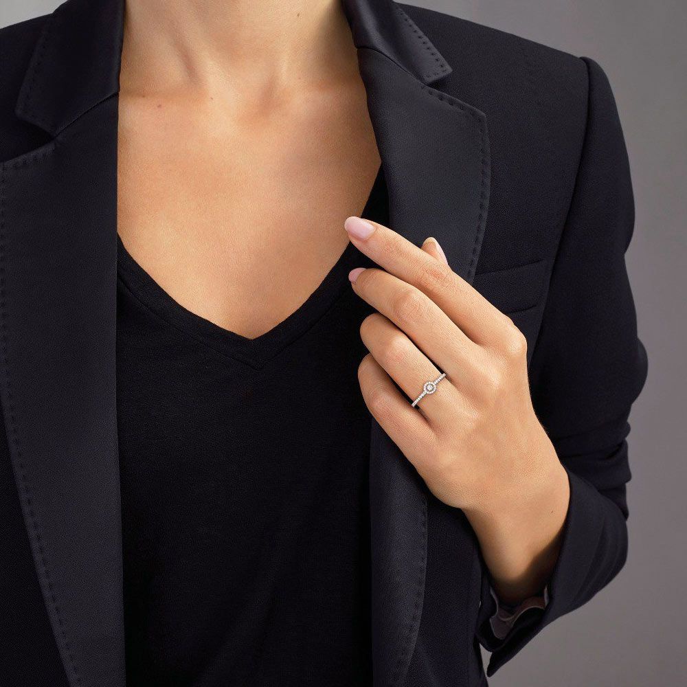 Bague Messika Joy petit modèle en or blanc et diamants