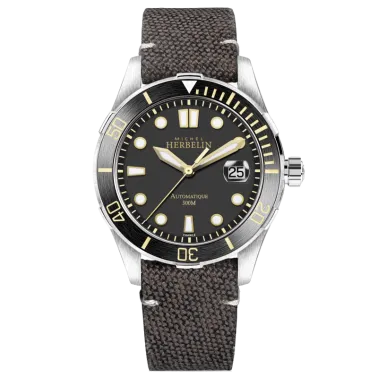 Montre Michel Herbelin Trophy automatique cadran noir bracelet cuir marron 42 mm