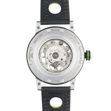 Montre BRM GF6 automatique inox traité PVD noir aiguilles vertes 44 mm