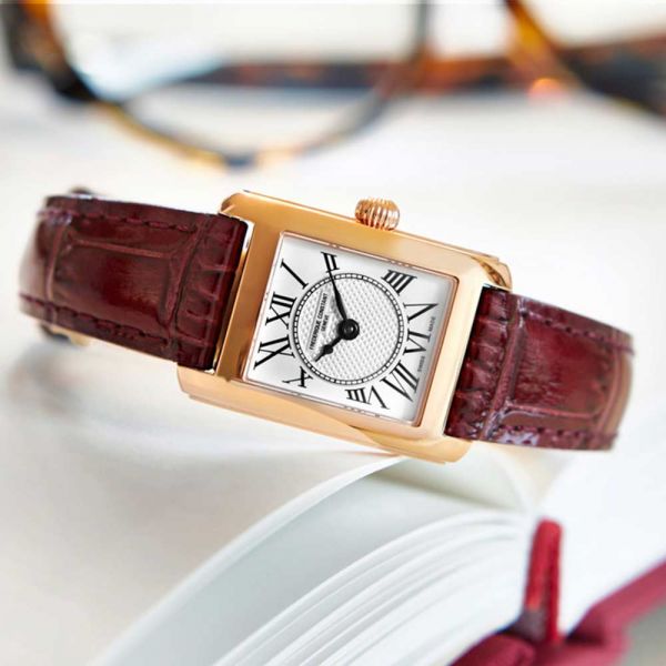 Montre Frédérique Constant Classics quartz cadran argenté bracelet cuir burgundy