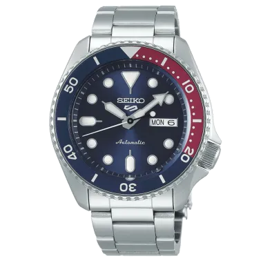 Montre Seiko 5 Sports automatique cadran bleu bracelet acier 3 maillons 42,5 mm