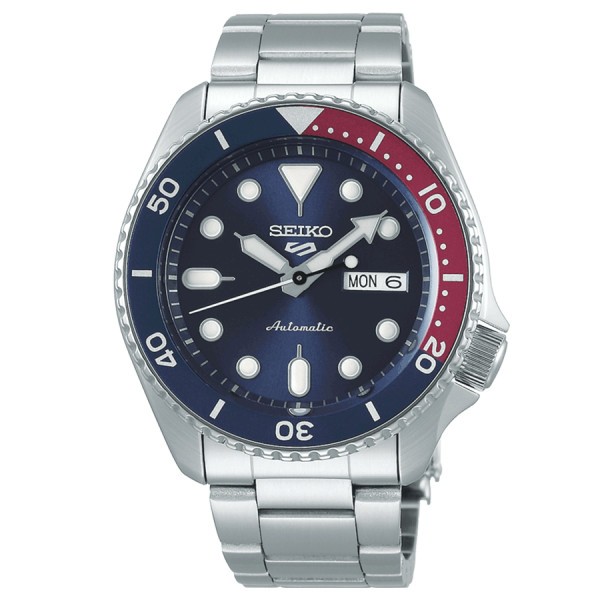 Montre Seiko 5 Sports automatique cadran bleu bracelet acier 3 maillons 42,5 mm