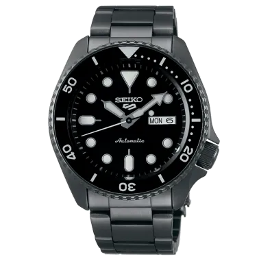 Montre Seiko 5 Sports automatique cadran noir bracelet acier revêtement titane 42,5 mm