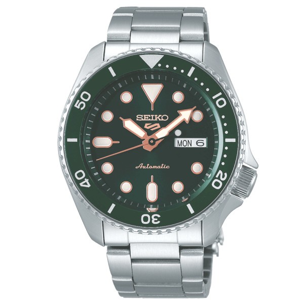 Montre Seiko 5 Sports automatique cadran vert bracelet acier 42,5 mm