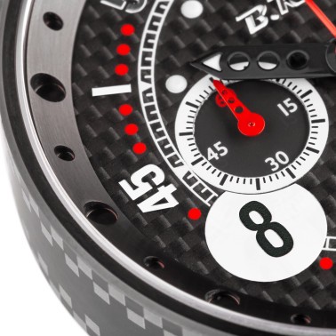 Montre BRM V18 automatique titane cadran carbone aiguilles noires bracelet caoutchouc 48 mm