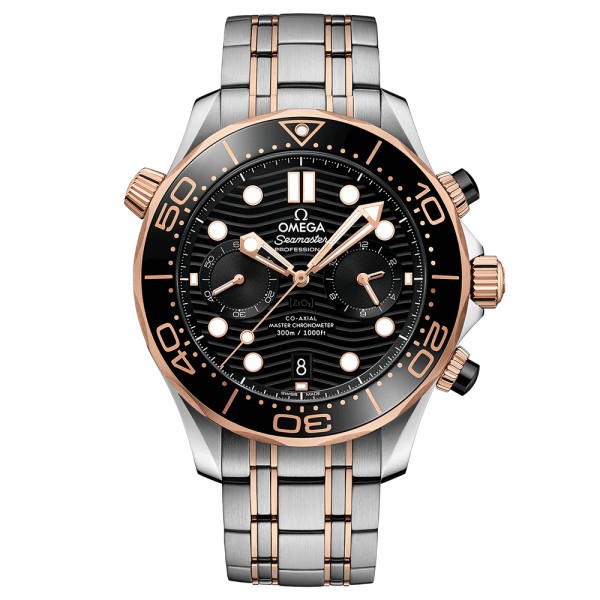 Montre Omega Seamaster Diver 300m Co-Axial Master Chronometer Chronograph détails or Sedna cadran noir bracelet acier 44 mm