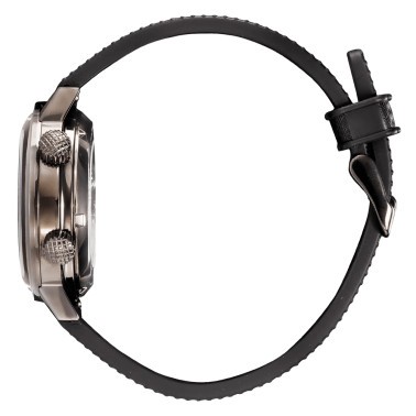 Montre Lip Grande Nautic automatique cadran noir bracelet caoutchouc perforé noir 38 mm