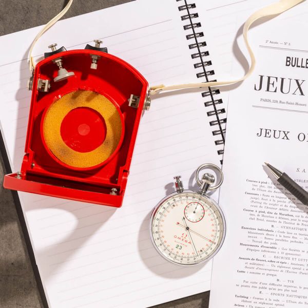 Omega Gousset chronographe Olympic officiel 1955