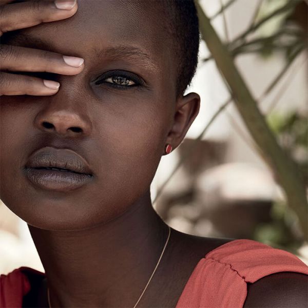 Puces d'oreilles Ginette NY Ever Disc en or rose et corail