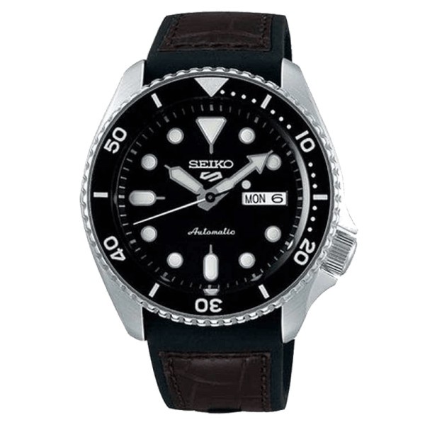 Montre Seiko 5 Specialists automatique cadran noir bracelet cuir marron 42,5 mm
