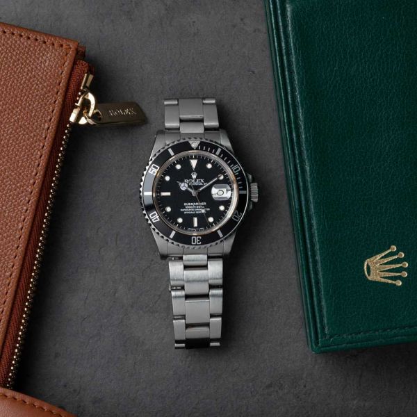 Montre Rolex Submariner Date 40 mm 1987 Ref 16800 Full Set
