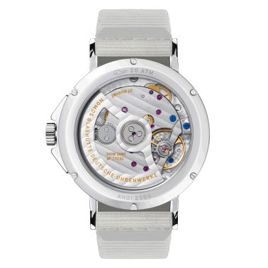  Montre NOMOS Ahoi Neomatik automatique bracelet textile gris 36,3 