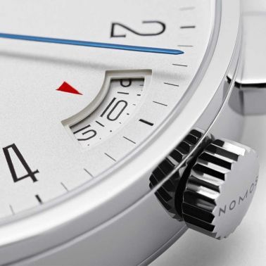 Montre NOMOS Tangomat GMT automatique fond saphir bracelet cuir véritable noir 40 mm