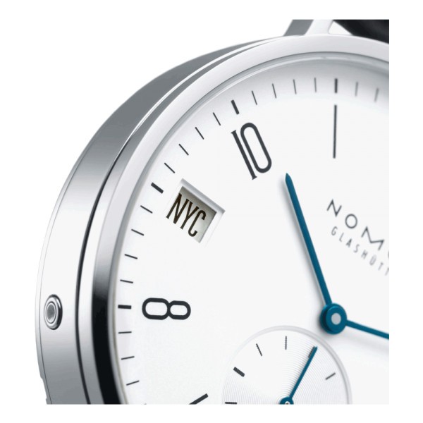 Montre NOMOS Tangomat GMT automatique fond saphir bracelet cuir véritable noir 40 mm