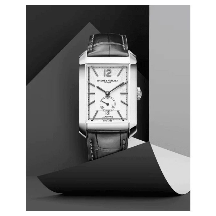 Montre Baume et Mercier Hampton automatique petite seconde cadran argenté bracelet cuir alligator noir