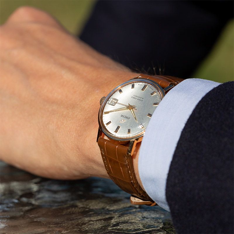 Montre Enicar automatique or rose 750 millièmes 1960s 34 mm
