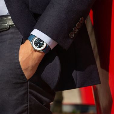 Montre Omega Seamaster Jeux Olympiques cadran blanc bracelet cuir bleu Edition limitée 2032 ex. 39,5 mm