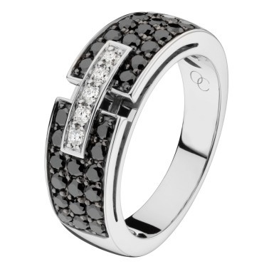 So Shocking Capricieuse Ring small model white gold and black diamonds