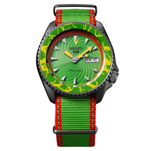 Seiko 5 Street Fighter BLANKA automatic watch green dial green NATO bracelet 42,5 mm