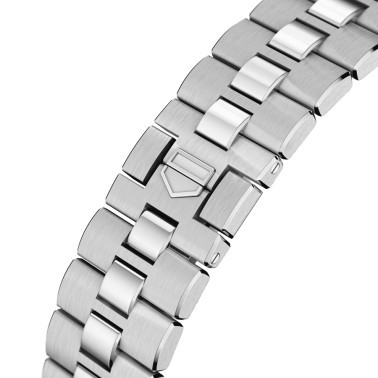 Montre TAG Heuer Monaco Calibre HEUER 02 cadran bleu bracelet acier 39 mm CBL2111.BA0644