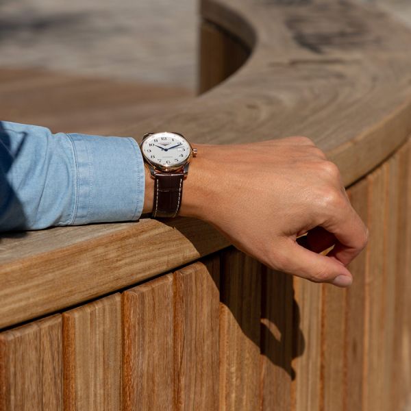 Montre Longines Master Collection automatique or rose cadran argenté bracelet cuir brun 40 mm L2.793.8.78.3