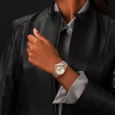 Montre Breitling Chronomat Lady Superquartz or rose et acier cadran blanc index diamants 32 mm U77310101A1U1