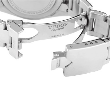 Montre Tudor Black Bay automatique 41 mm Full Set 2019 79030N