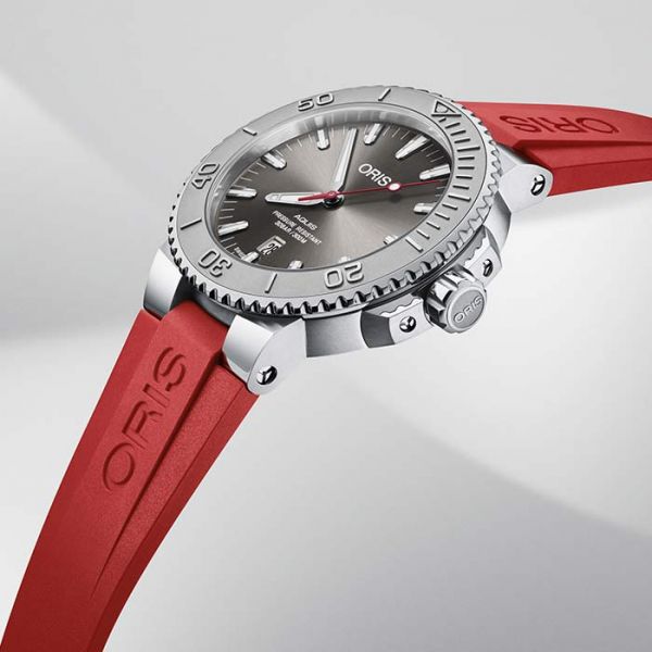 Oris aquis grey rubber strap online