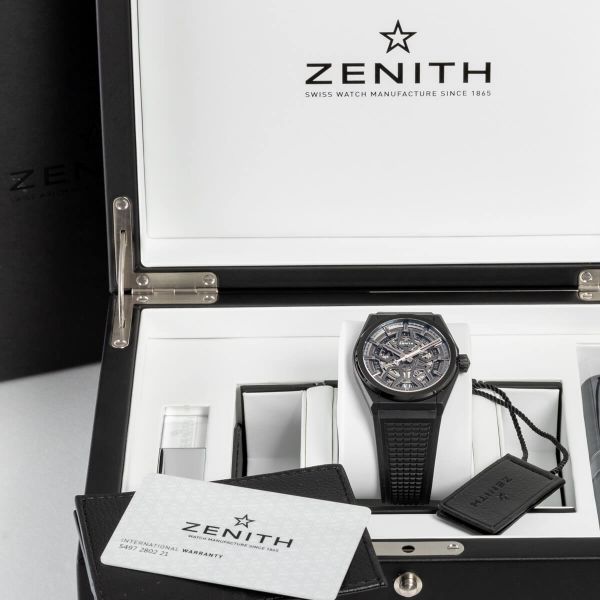 Zenith Defy Classic Black Ceramic watch 41 mm 2020 Full Set 49.9000.670/77.R782