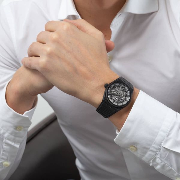 Montre Zenith Defy Classic Black Ceramic 41 mm 2020 Full Set 49.9000.670/77.R782