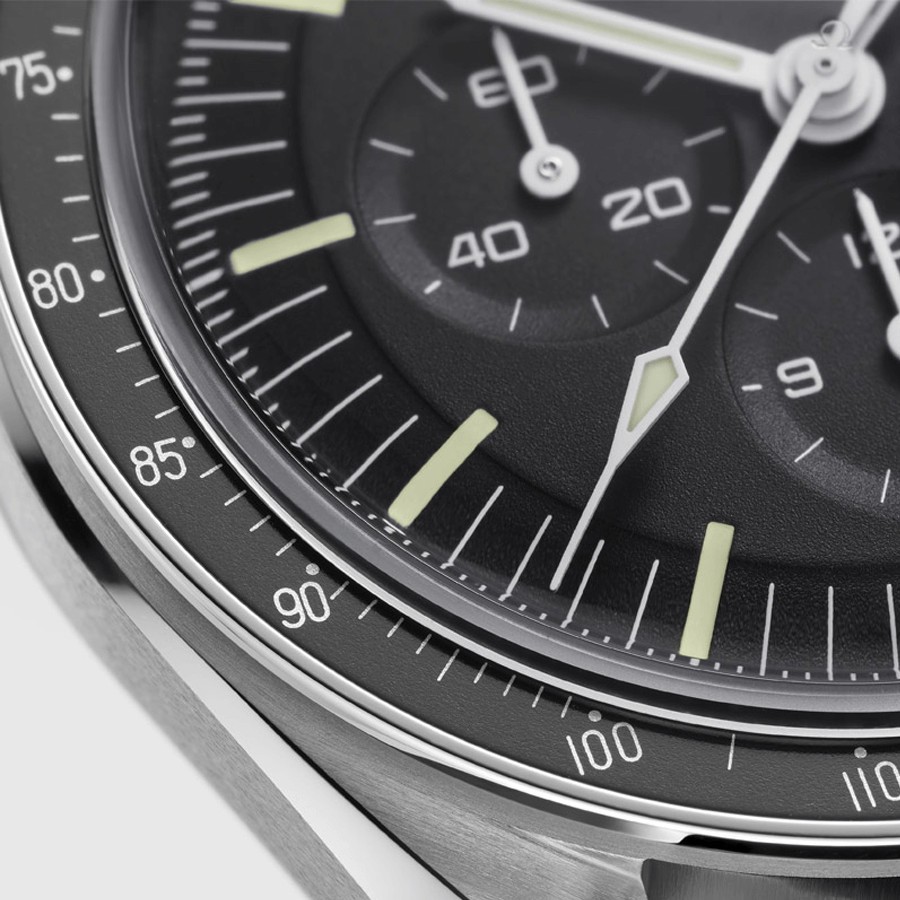 310.32.42.50.01.001 Montre Omega Speedmaster Moonwatch Professional Chronographe Co-Axial Master Chronometer verre hésalite brac