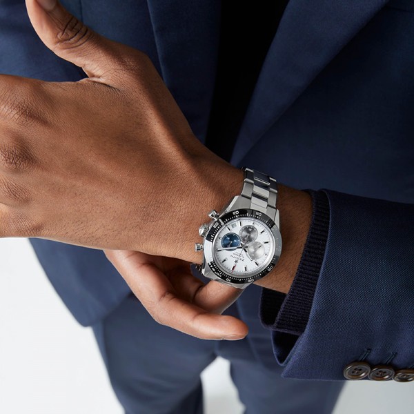 Montre Zenith Chronomaster Sport El Primero 3600 cadran blanc mat bracelet acier 41 mm ref. 03.3100.3600/69.M3100