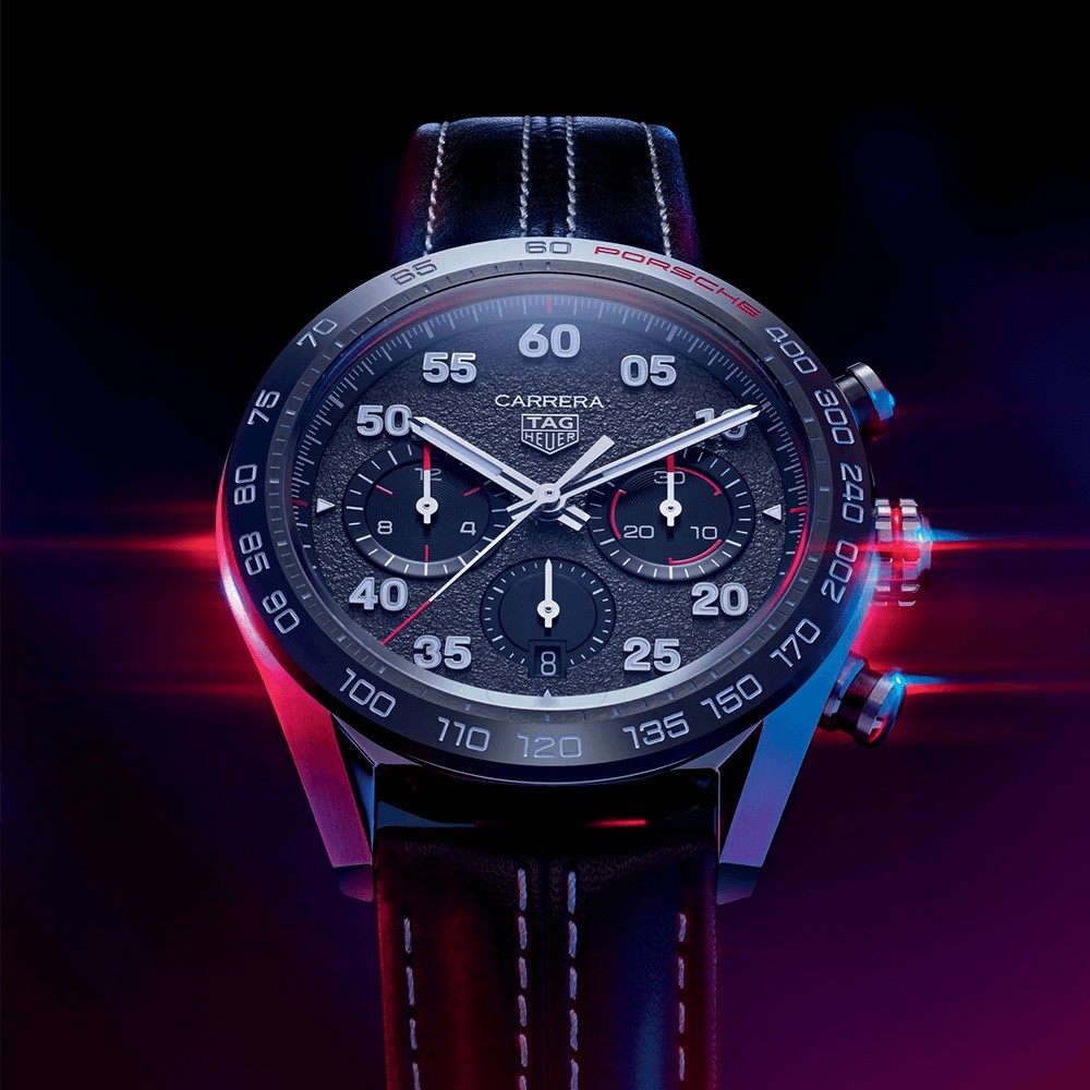 Montre TAG Heuer Carrera Porsche Calibre Heuer 02 Edition Spéciale cadran gris bracelet cuir 44 mm CBN2A1F.FC6492