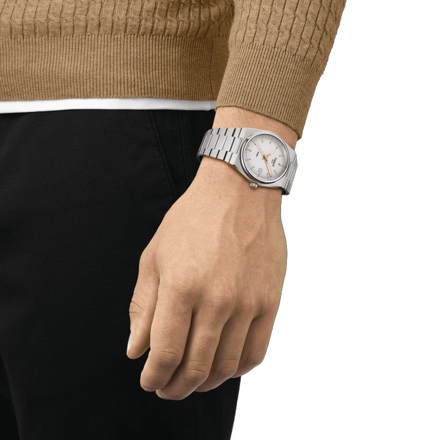 Montre Tissot T-Classic PRX Gent quartz cadran argent bracelet acier 40 mm T137.410.11.031.00