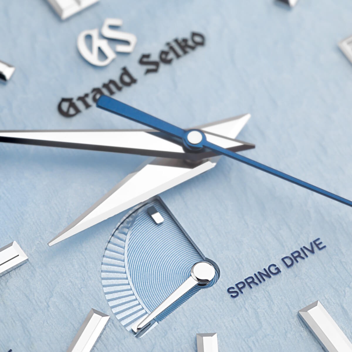 Montre Grand Seiko Elegance Spring Drive cadran bleu bracelet cuir noir 40,2 mm SBGA407G