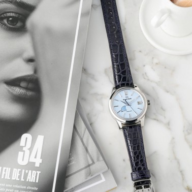 Montre Grand Seiko Elegance Spring Drive cadran bleu bracelet cuir noir 40,2 mm SBGA407G