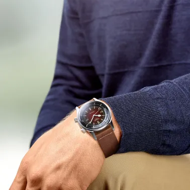 Montre Longines Legend Diver automatique cadran brun bracelet cuir brun 42 mm L3.774.4.60.2