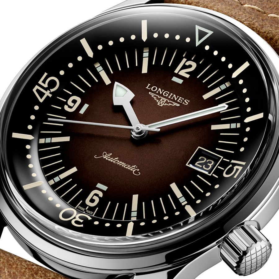 Montre Longines Legend Diver automatique cadran brun bracelet cuir brun 42 mm L3.774.4.60.2