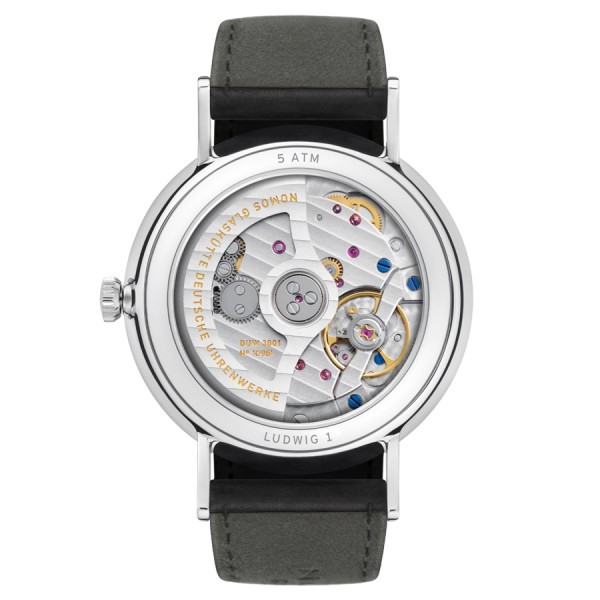 Nomos ludwig neomatik 2025