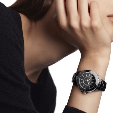Chanel j12 watch price list hotsell