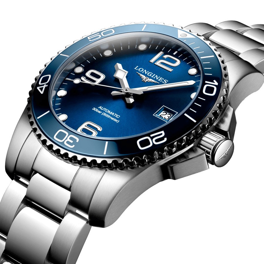 Montre Longines Hydroconquest automatique cadran bleu bracelet acier 41 mm L3.781.4.96.6