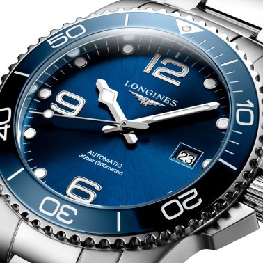 Montre Longines Hydroconquest automatique cadran bleu bracelet acier 41 mm L3.781.4.96.6