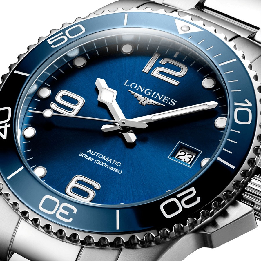 Montre Longines Hydroconquest automatique cadran bleu bracelet acier 41 mm L3.781.4.96.6